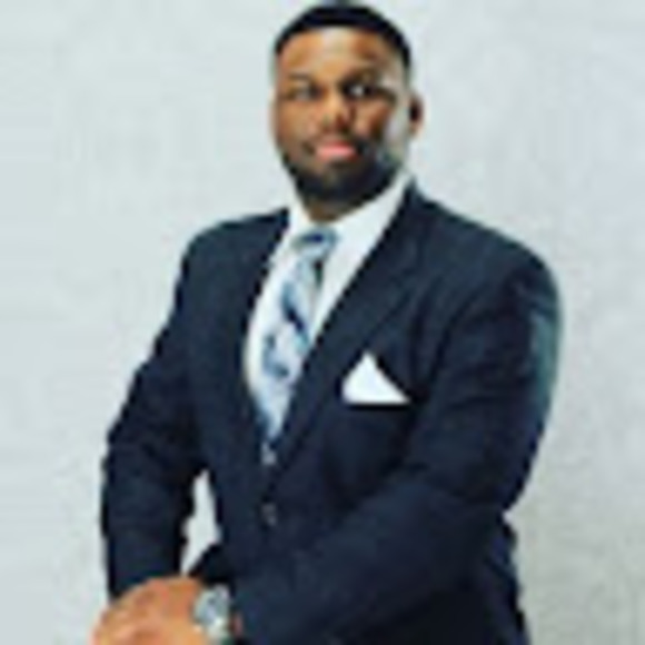 Meet your Posher, Jonathan - Picture 1 of 1